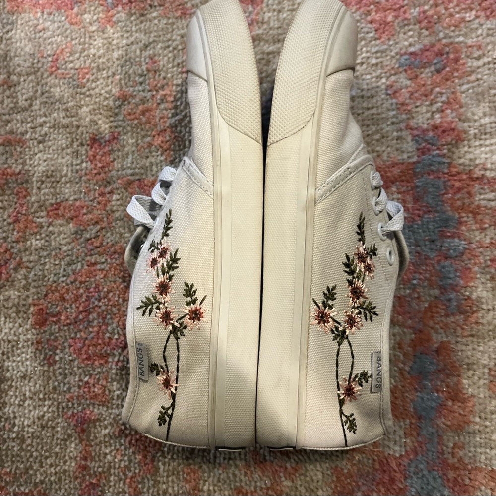 BANGS Shoes London Fog Floral Low Top